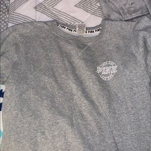 Victoria Sceret Crewneck